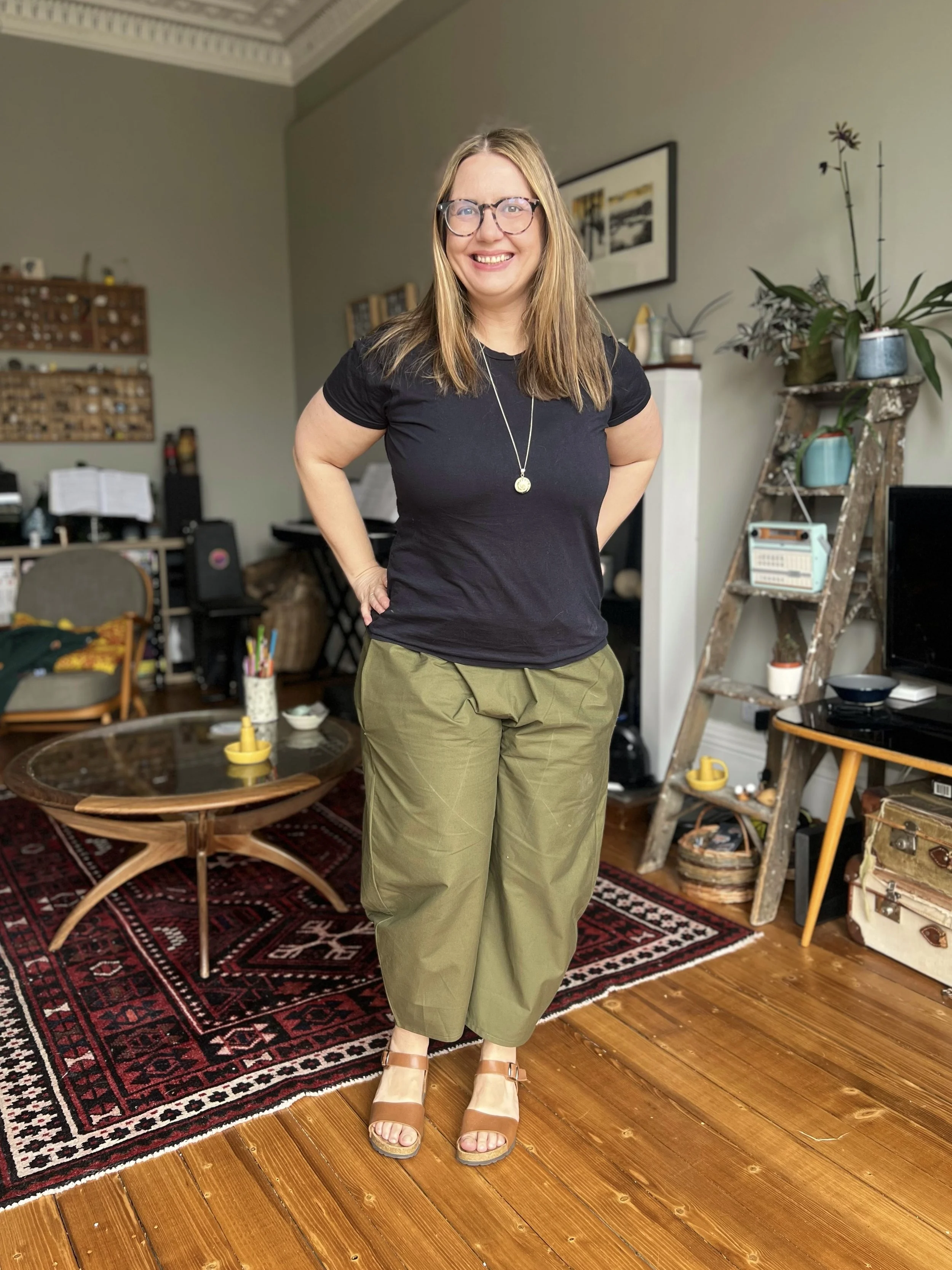 Style Arc bob pants in waxed cotton — apple franca